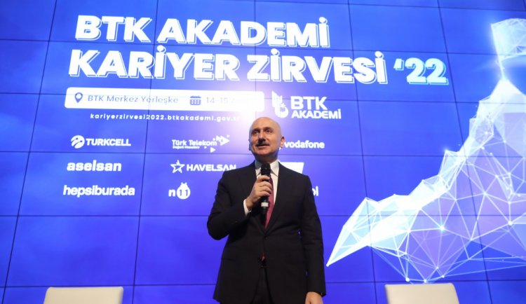 Bakan Karaismailoğlu: Dünyanın Sayılı Ülkeleri Arasındayız