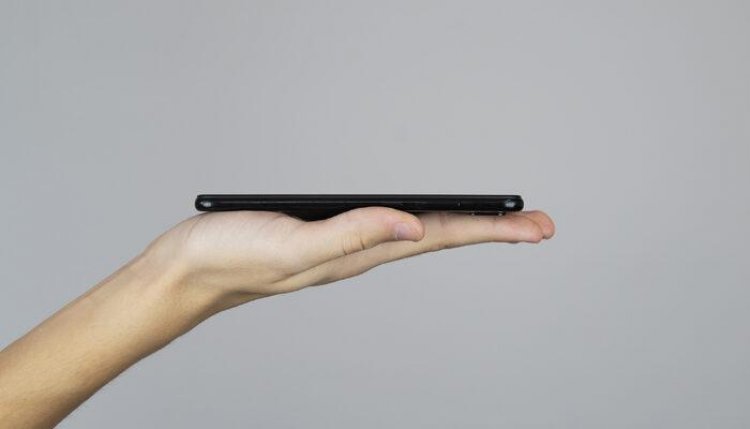 Patent göründü! Belki de iPhone'lar yakında böyle olabilir