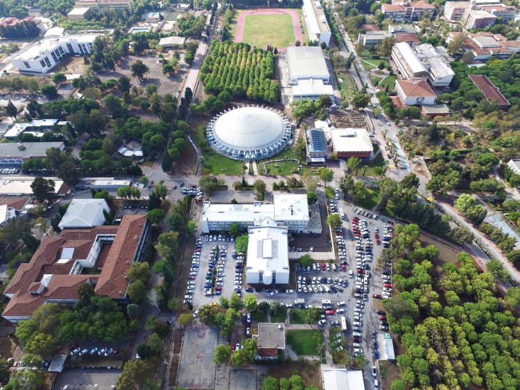 Grafiksel Kullanıcı Arayüzü Testi İçin Bir Uçtan Uca Model Tabanlı Yaklaşım